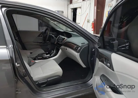 2016 Honda Accord Ex z USA, uszkodzony, nr VIN 1HGCR2F78GA145201